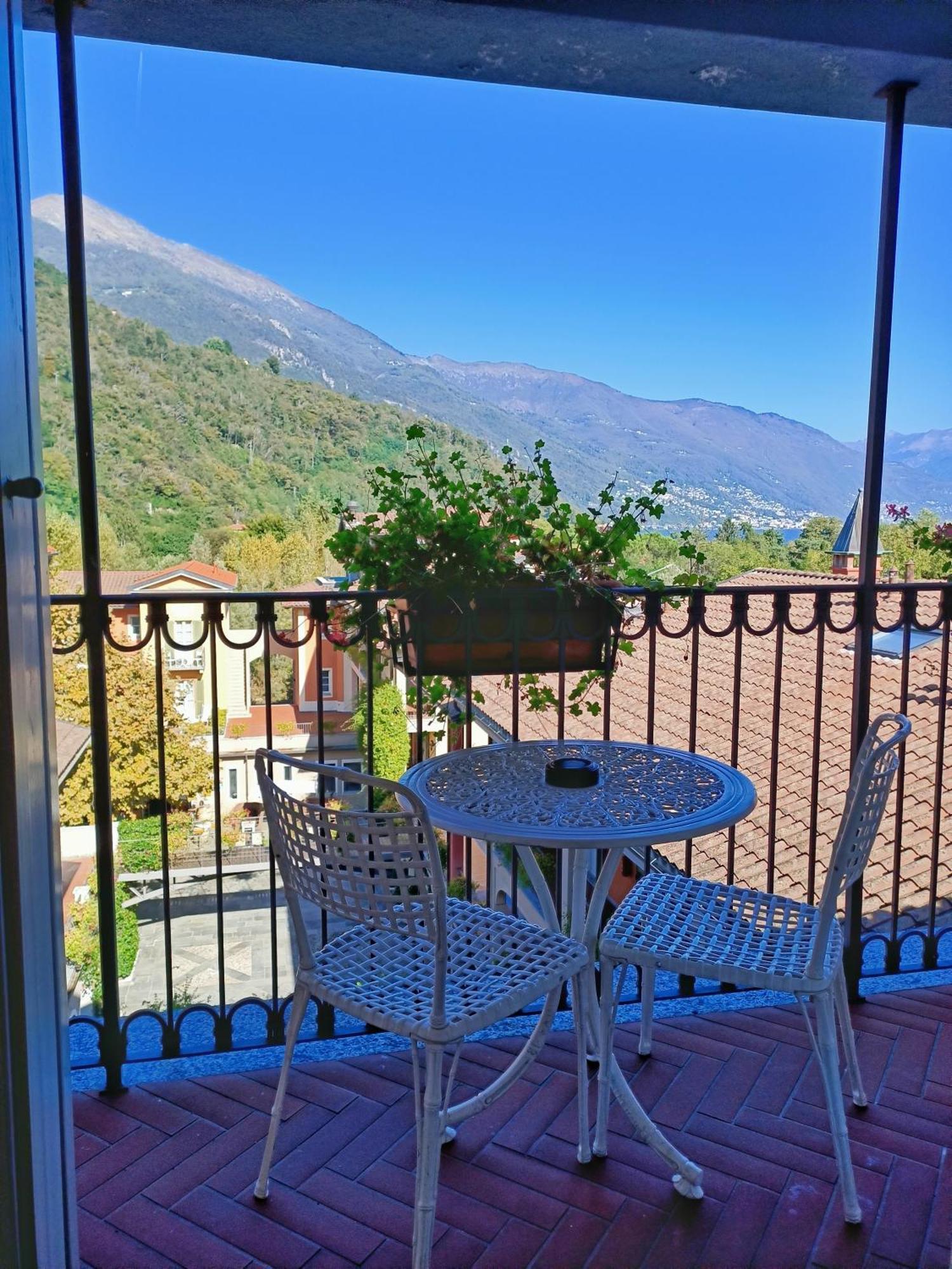 Aquazzurra Resort & Aparthotel Cannobio Exteriör bild
