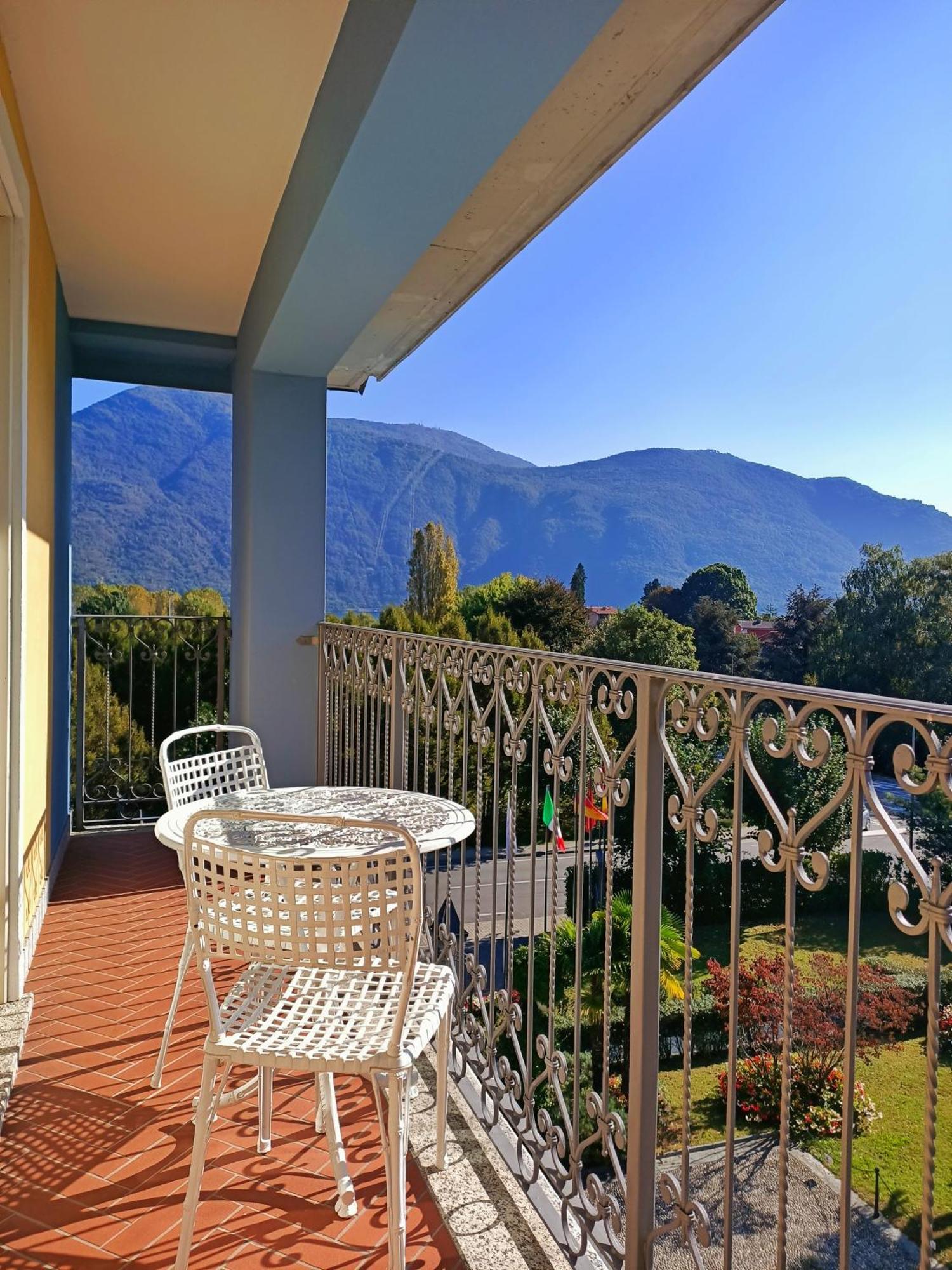 Aquazzurra Resort & Aparthotel Cannobio Exteriör bild