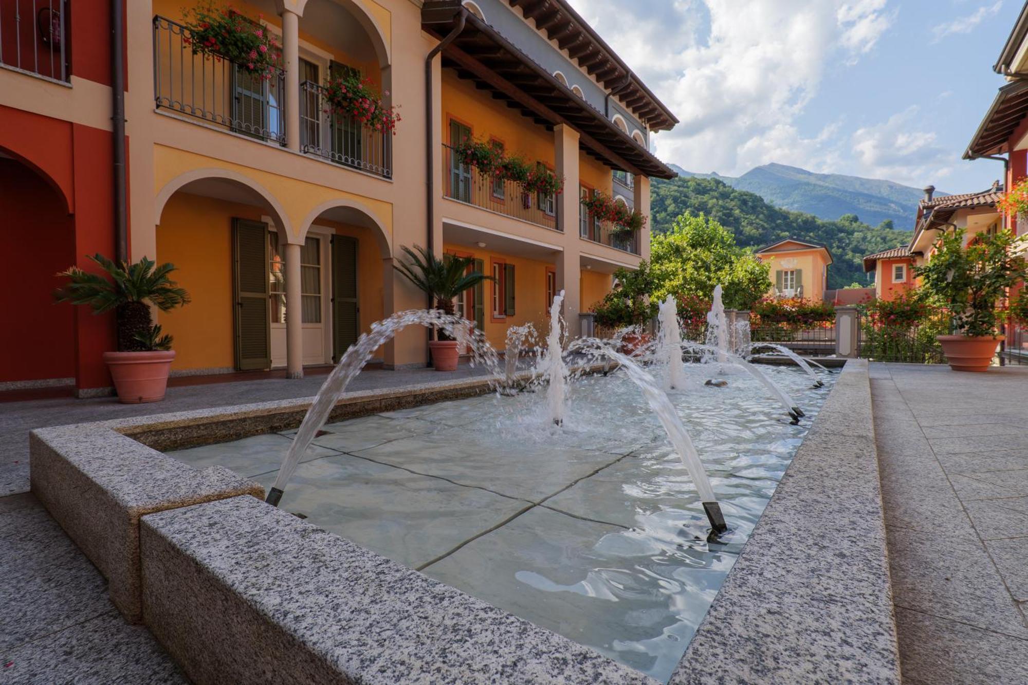 Aquazzurra Resort & Aparthotel Cannobio Exteriör bild