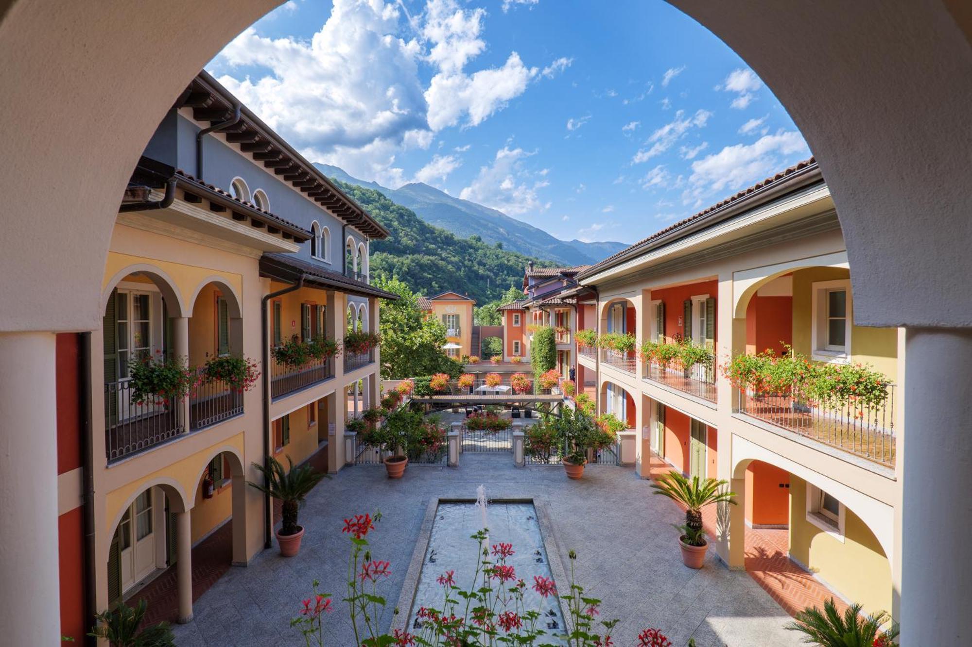 Aquazzurra Resort & Aparthotel Cannobio Exteriör bild
