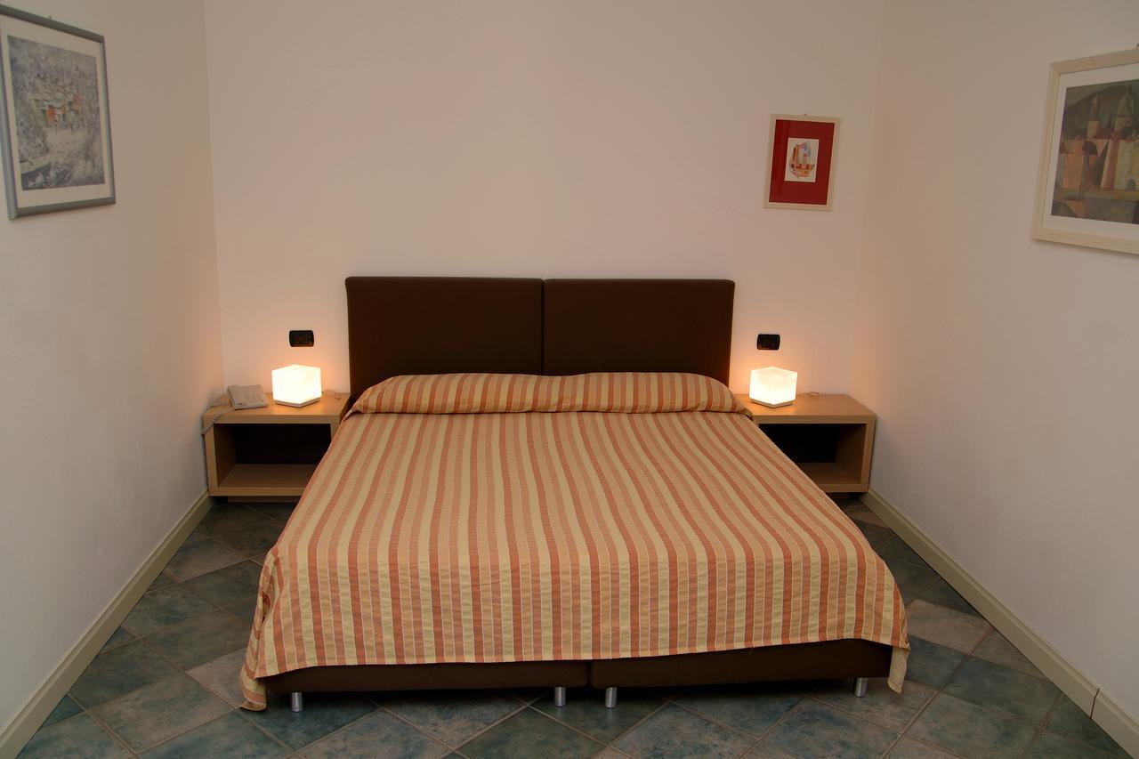 Aquazzurra Resort & Aparthotel Cannobio Exteriör bild